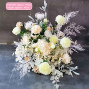 Flickinger Wines Flower Arranging