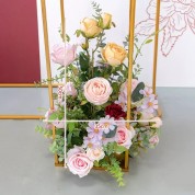 Flower Arrangements That Have Orange In It