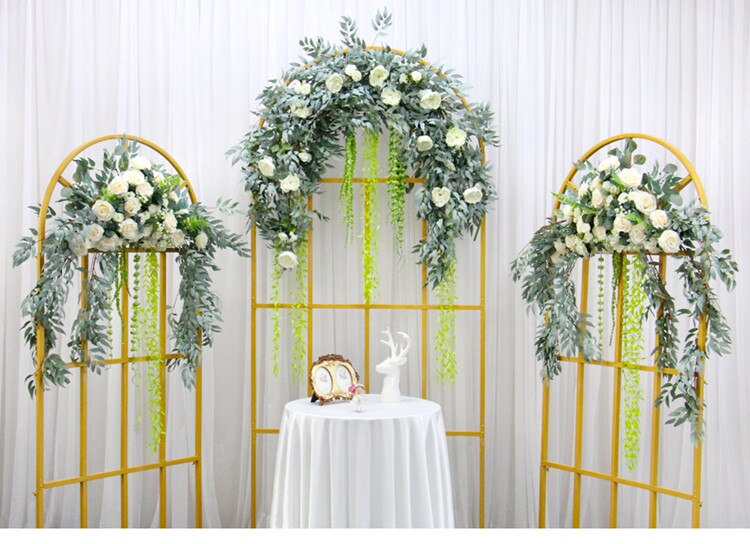 indoor trellis wedding arch7