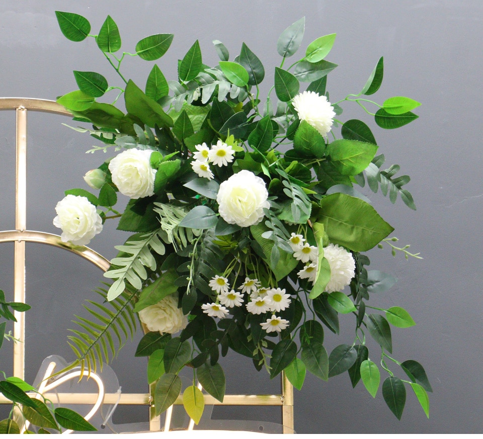 palm frond flower arrangement9